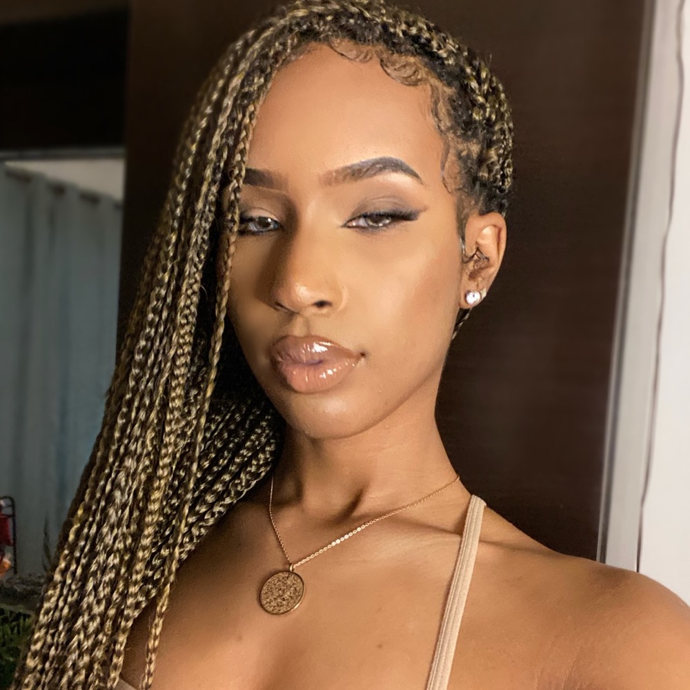 Meet your Posher, Aliyah
